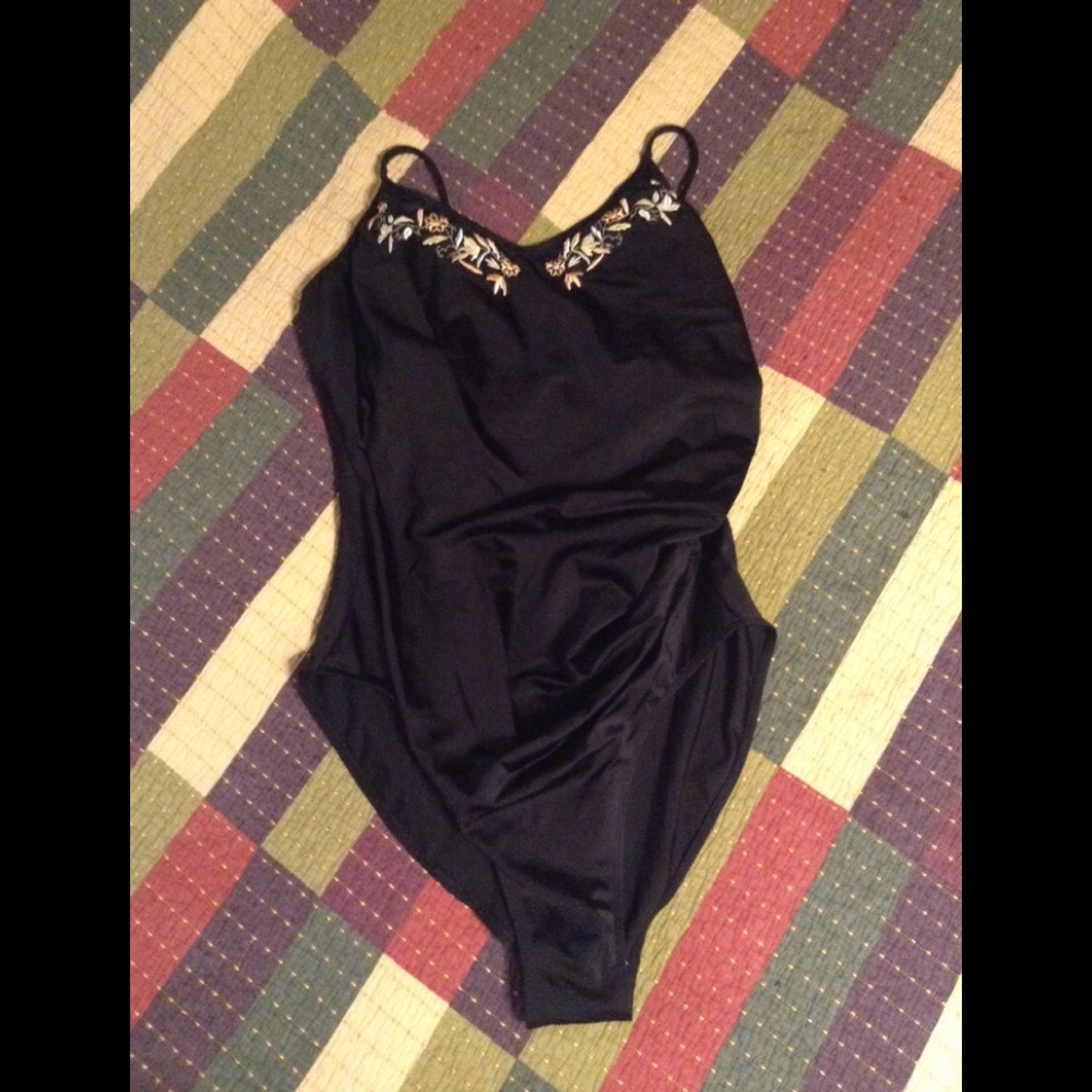 Sun Streak by Newport News  One Piece Swiimsuit